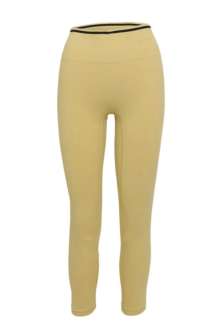 Form Legging - Gold