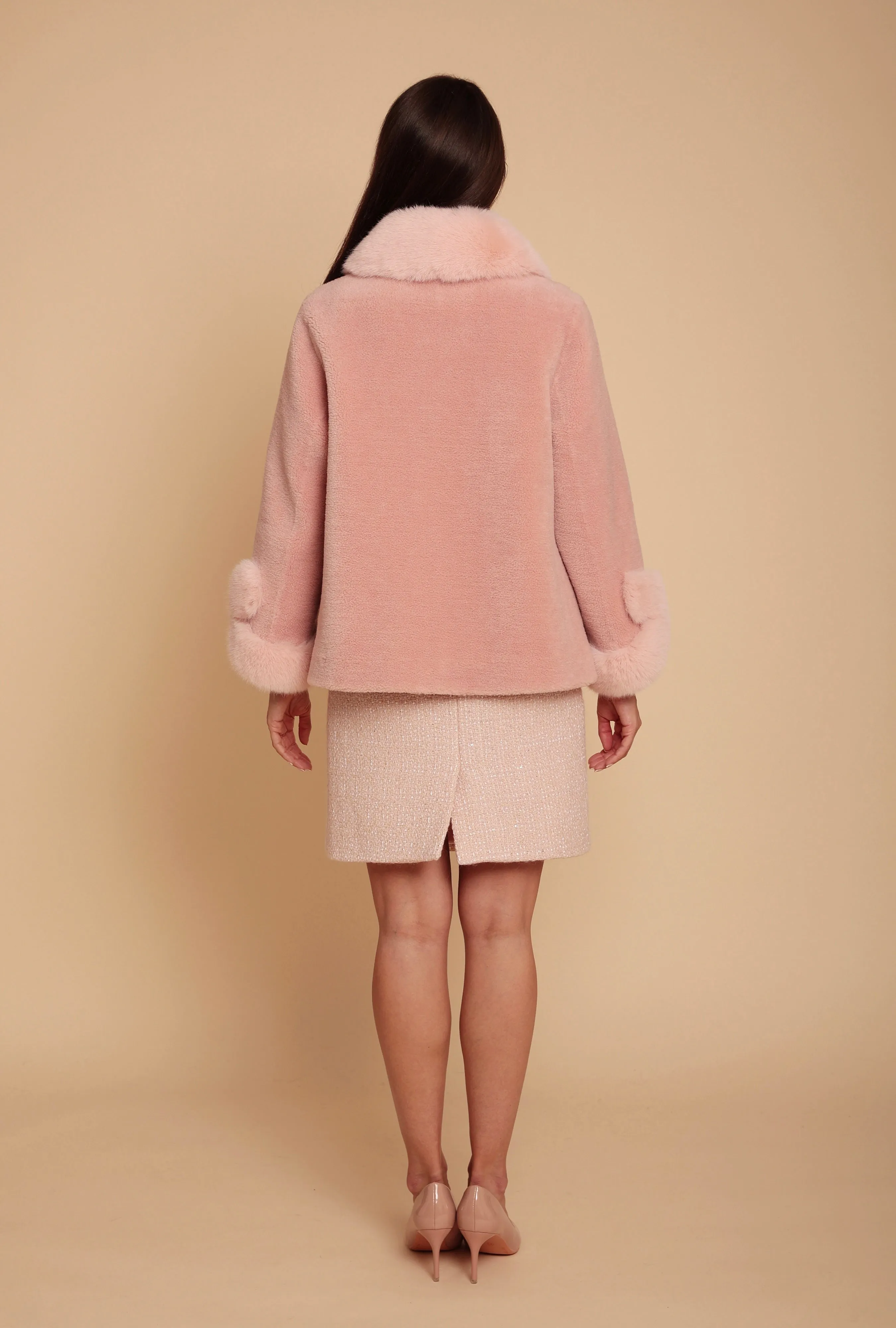 'Gene' Short Wool Coat with Faux Fur Collar in Rosa