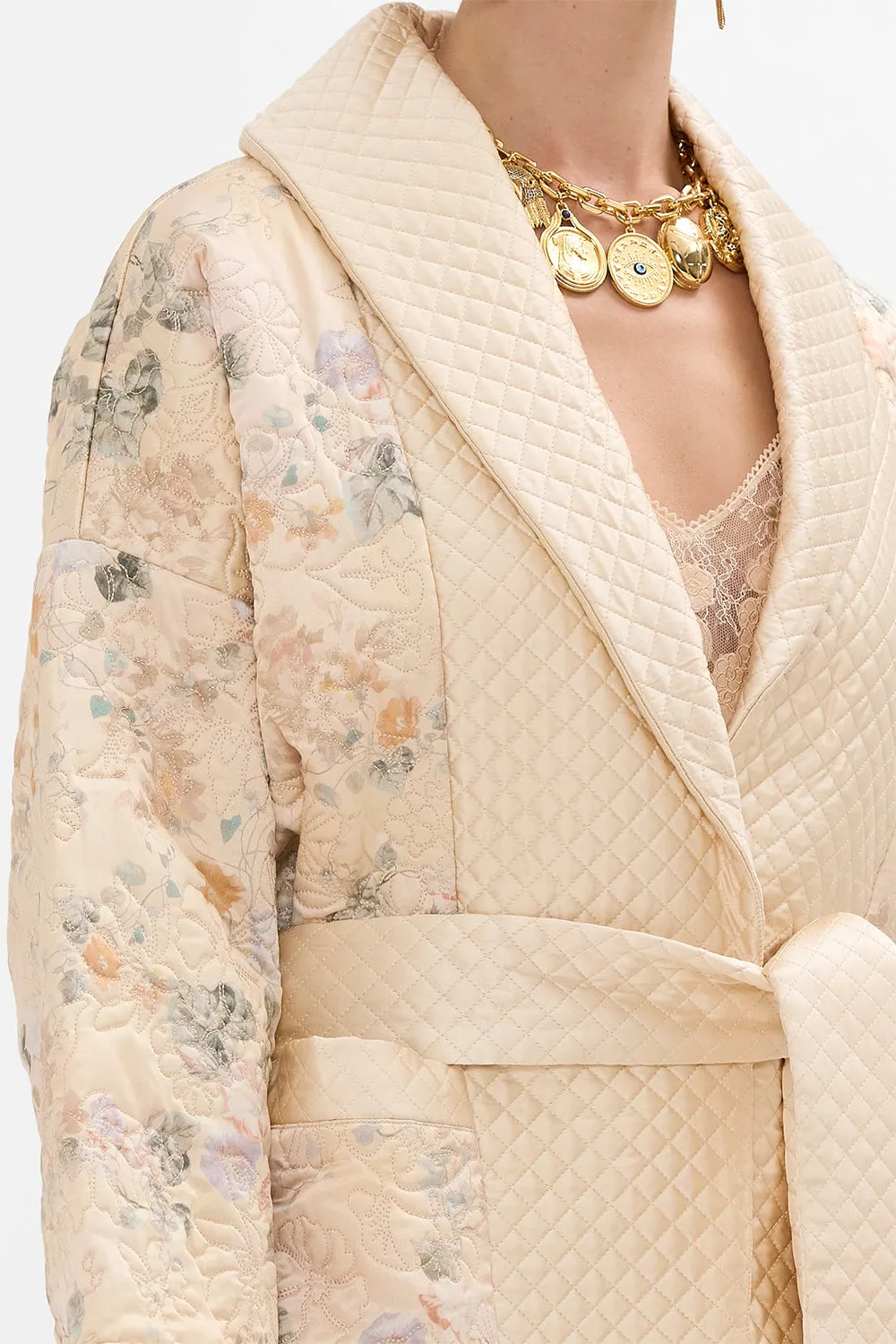 QUILTED ROLL COLLAR COAT ADORNED IN ANTIQUITY